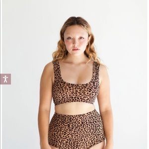 ARQ Wide-Strap Bra - Leopard